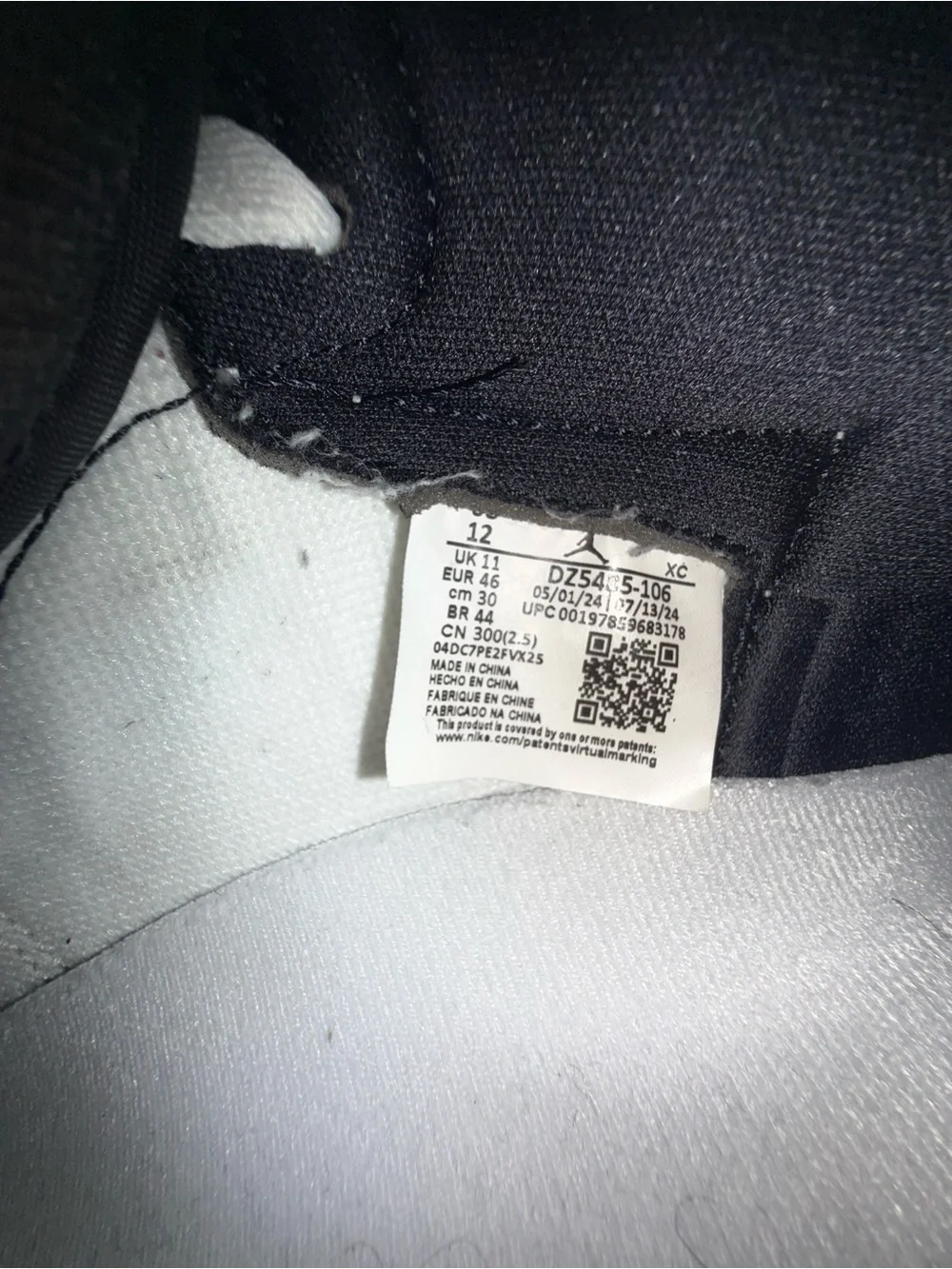 Men's Size 12 - Jordan 1 Retro High OG Black Toe Reimagined